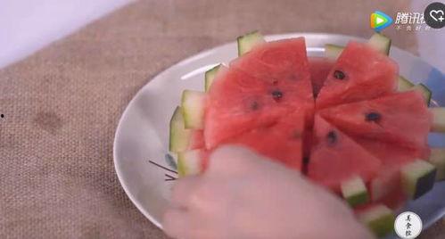 娱乐吃瓜手,吃瓜手带你领略幕后风云 第2张 娱乐吃瓜手,吃瓜手带你领略幕后风云 第2张